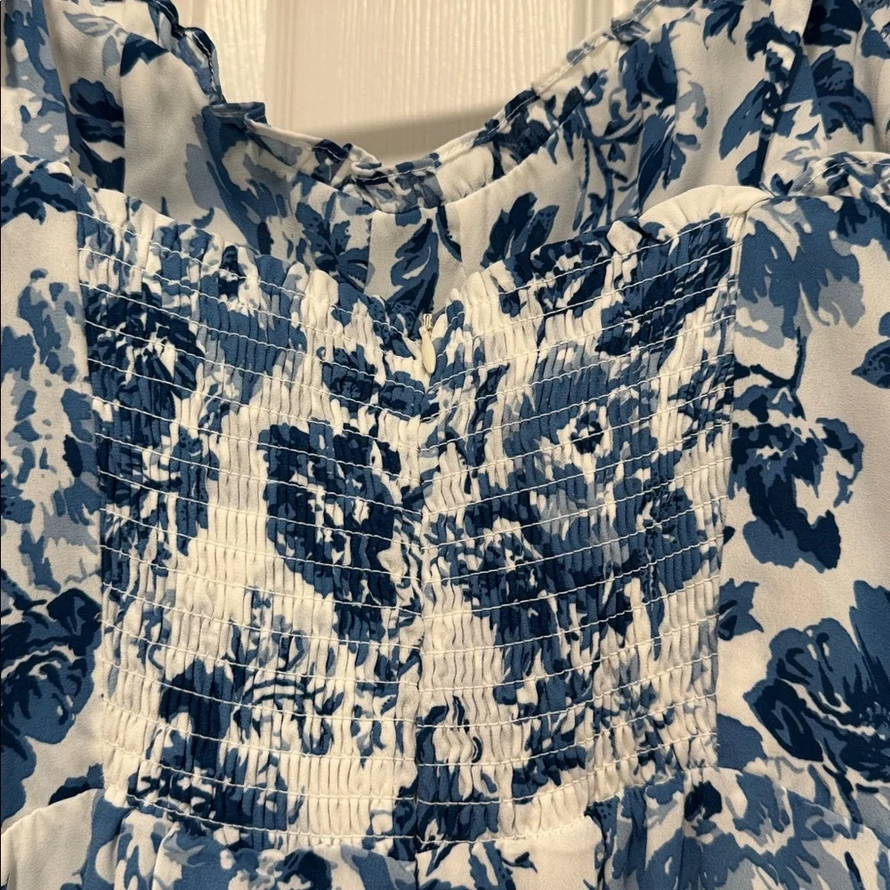 Blue Floral Tie-Strap Midi Dress - White & Blue o.p.t. Sz M - Picture 7 of 12